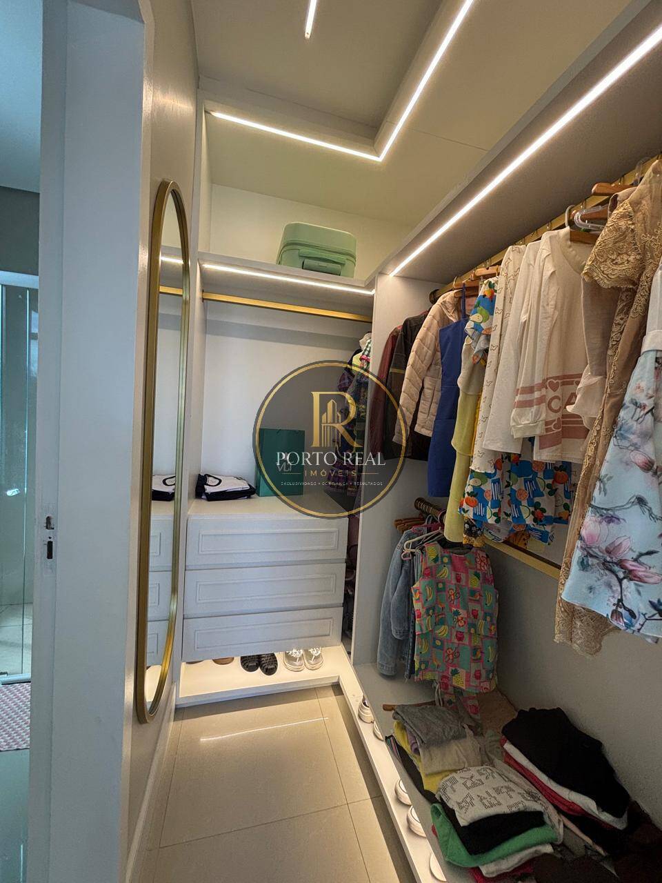 Casa, 4 quartos, 288 m² - Foto 30
