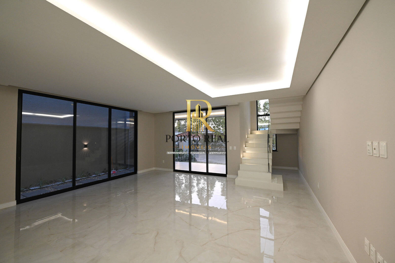 Casa de Condomínio, 4 quartos - Foto 2