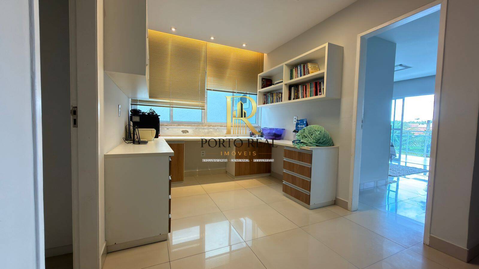 Casa, 3 quartos, 240 m² - Foto 16