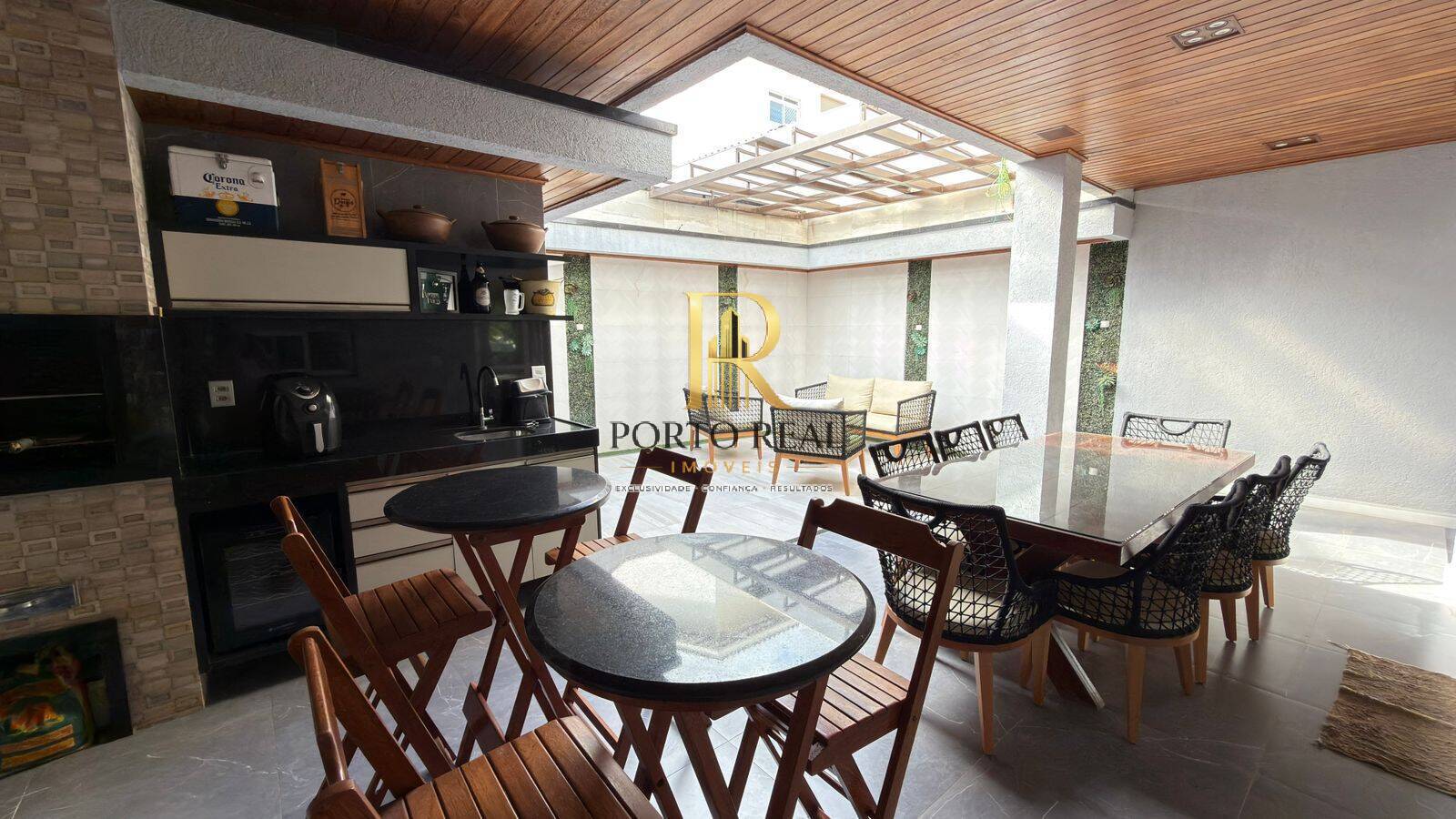 Casa, 3 quartos, 240 m² - Foto 13