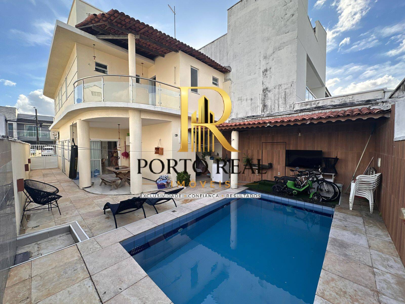 Casa, 4 quartos, 160 m² - Foto 1