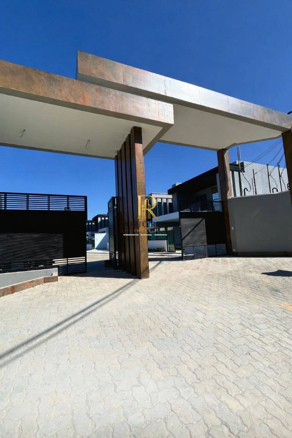 Casa, 4 quartos, 208 m² - Foto 2