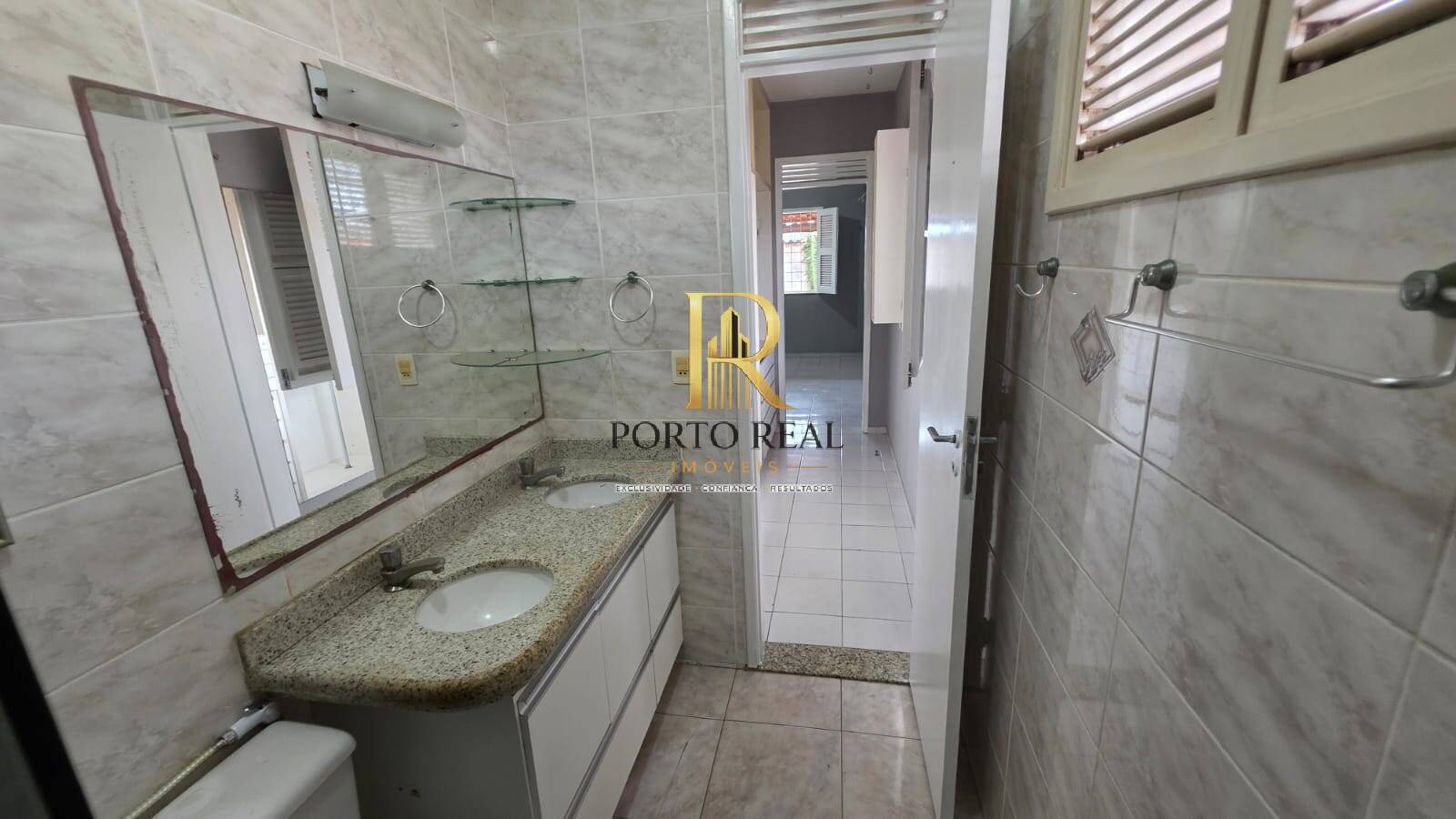 Casa, 4 quartos, 320 m² - Foto 40